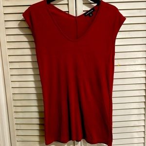TROUVE  by Nordstrom Burgundy Wine  V-Neck Short Sleeve Tee Shirt, Size XS